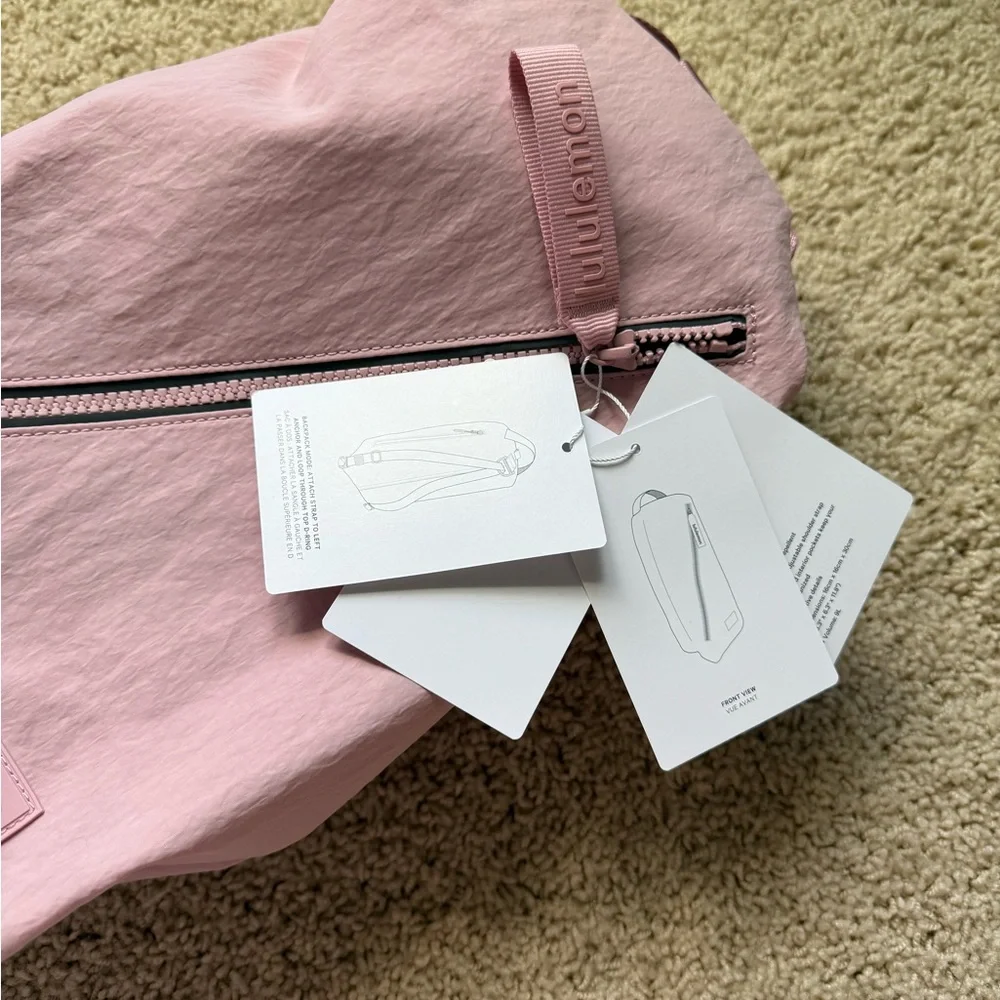Lululemon Athletica Fast Track Bag 2.0 Pink Haze